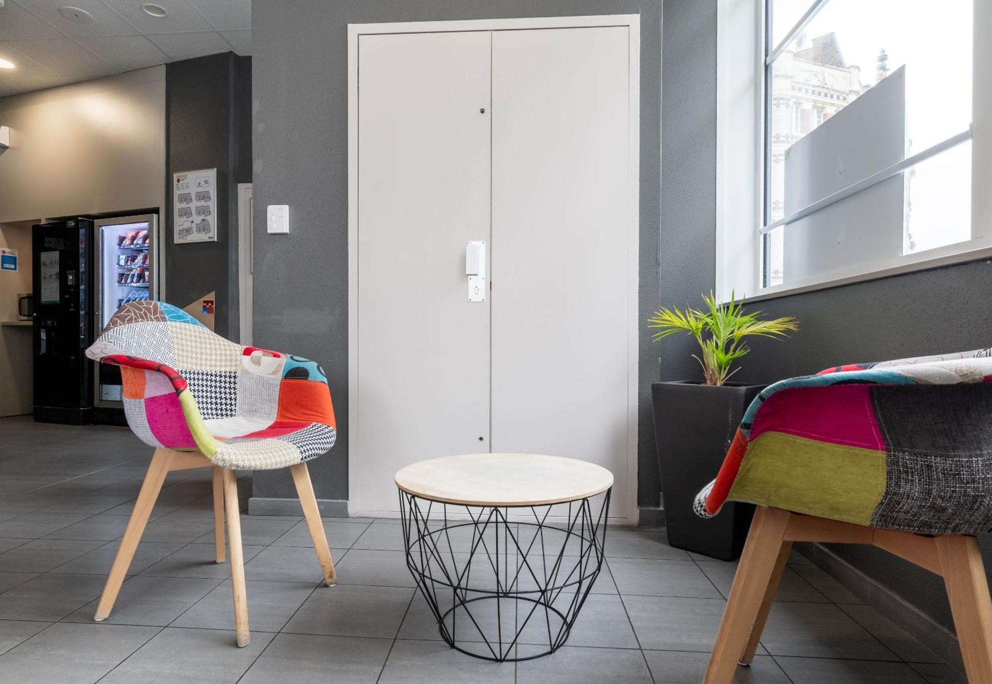 B&B Hotel Lille Roubaix Campus Gare Exterior foto